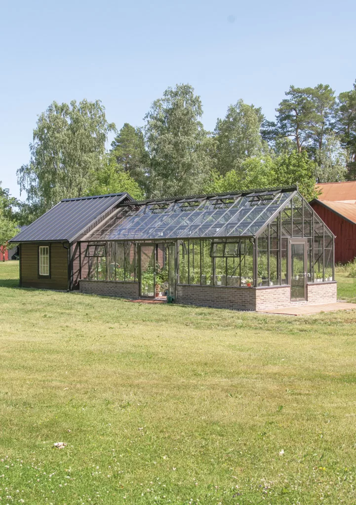 Cottage-Gable-Attached-14x32-SG6-2