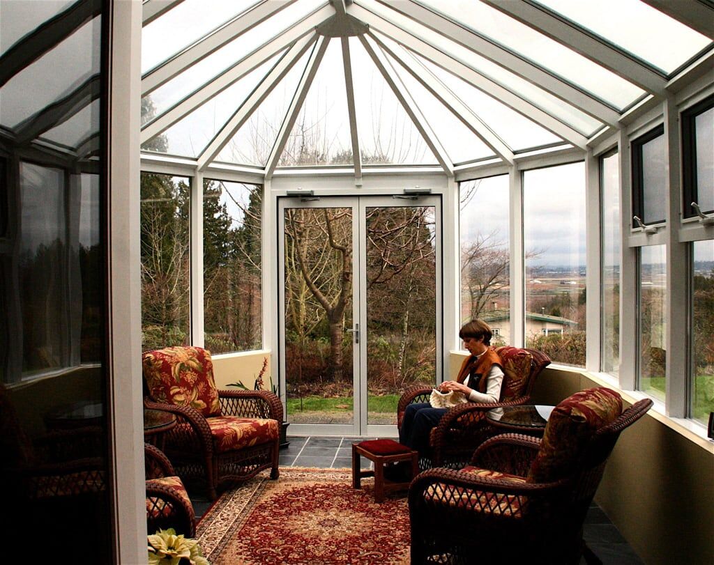 Garden Room tube inside1