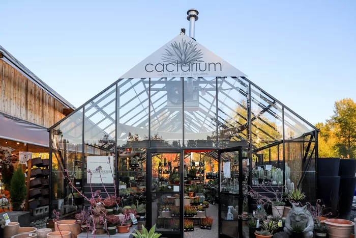 Commercial Glass Greenhouse