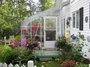 Pacific Lean-to 10x12 Single Glass Greenhouse